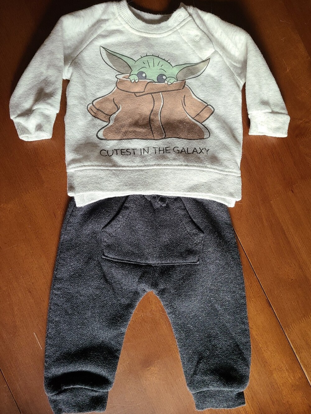 Star Wars Two-Piece Fleece Set Long Sleeves Shirt Pants Grogu Mandalorian Yoda